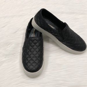 skechers double up duvet black